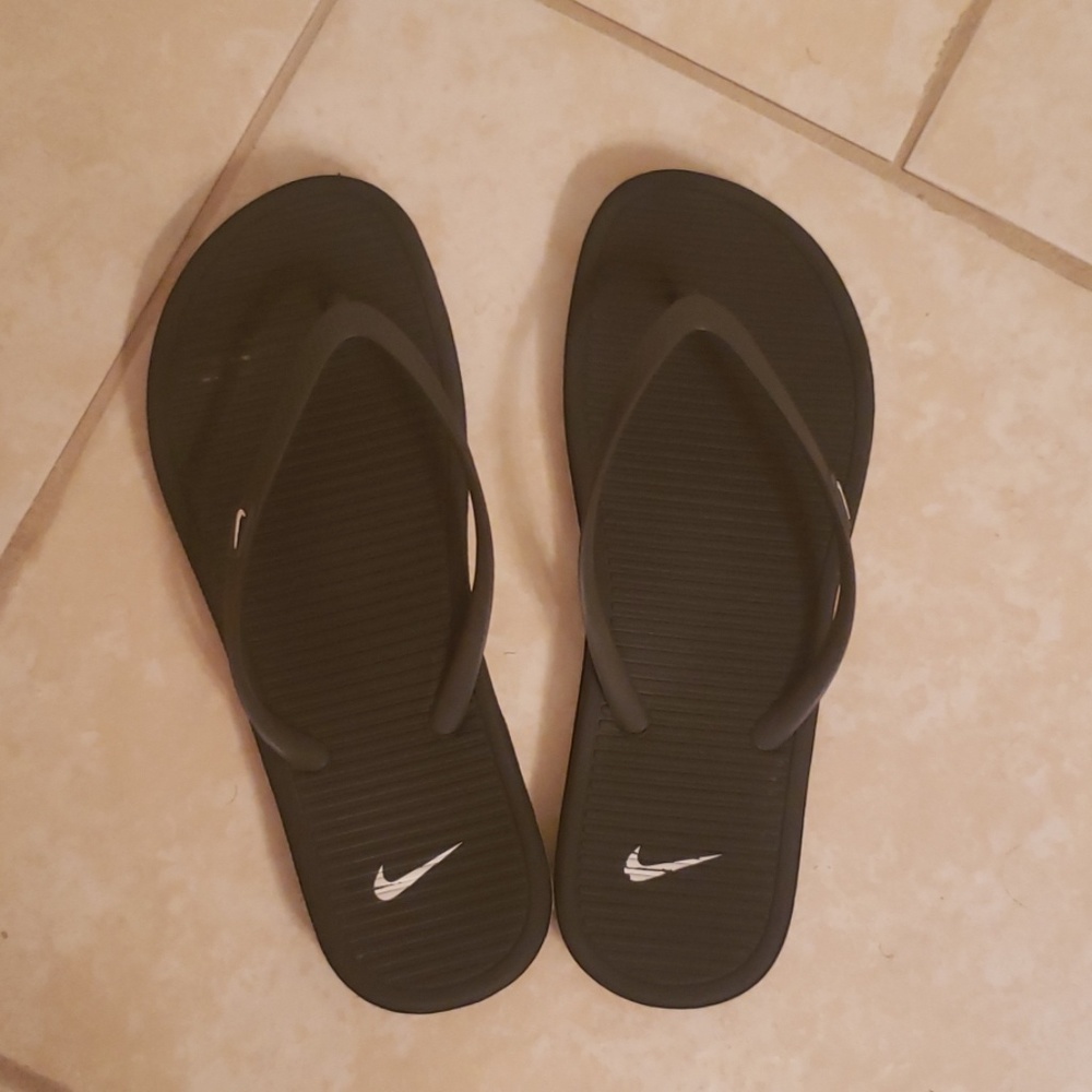 🖤Womens Nike Flip Flop🖤